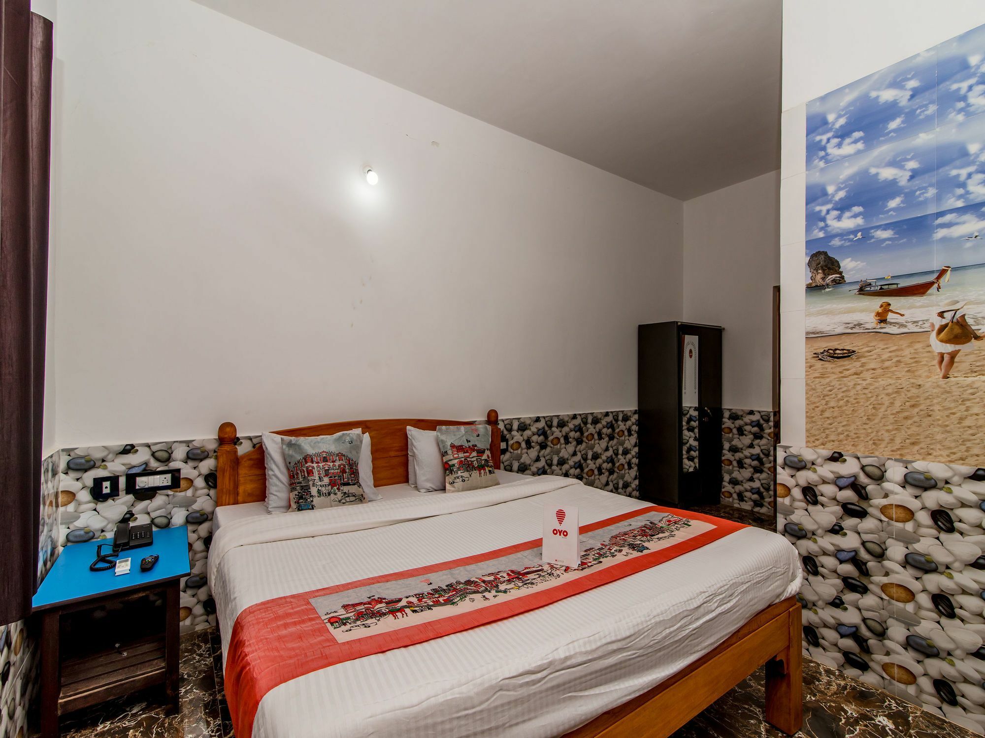 Oyo 10809 Hotel Tushar Inn Бага Екстериор снимка